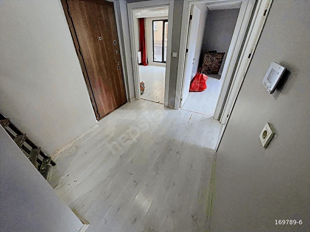 50.YIL MAHALLESİNDE SATILIK 90m2 2+1 GENİŞ DAİRE - Görsel 9