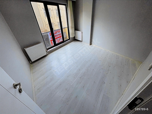 50.YIL MAHALLESİNDE SATILIK 90m2 2+1 GENİŞ DAİRE - Görsel 14