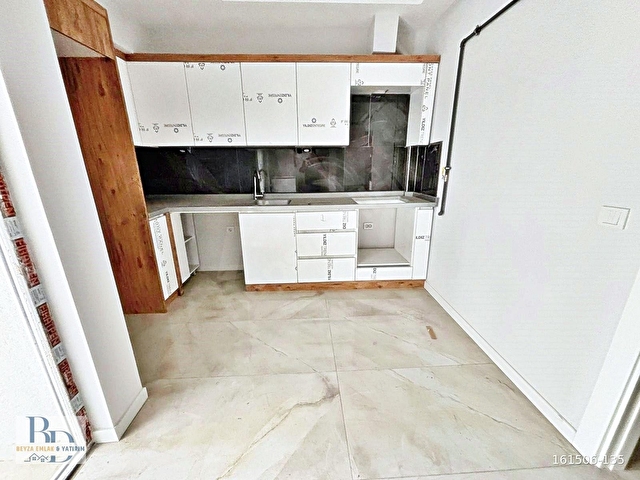 ŞAHİNTEPEDE CADDE DİBİ! ASANSÖRLÜ SIFIR BİNA! ALTERNATİFLİ 3+1! - Görsel 18