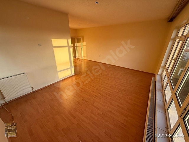 YAKACIK MAH 3+1 ÜST KAT ANKARA MANZARALI 1 BAĞIMLI GÜNEY BATI - Görsel 8