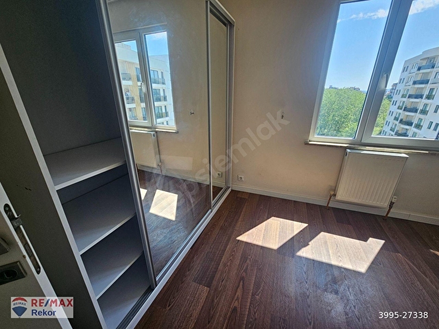 Sancaktepe Dore Life sitesinde 1+1 havuz cephe kiralık daire.. - Görsel 17