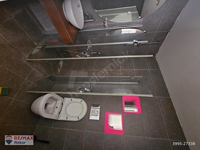 Sancaktepe Dore Life sitesinde 1+1 havuz cephe kiralık daire.. - Görsel 21