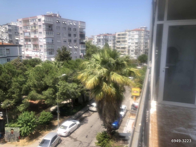 İZMİR ESENYALIDA PARK VE ŞEHİR MANZARALI 4+1 KİRALIK DAİRE