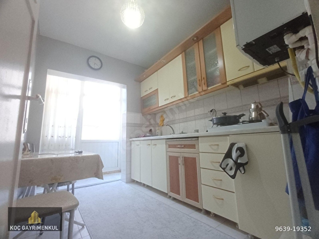 HÜRRİYETTE ÖN CEPHE, ARA KATTA, 3+1, BALKONLU, KOMBİLİ, BAĞIMLI