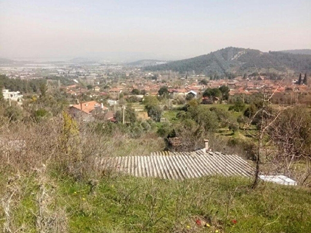 İzmir Menderes Değirmendere de ferah yaşam mahali sahibinden kiralık bahçe