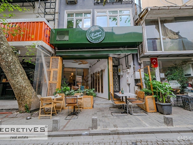 ARNAVUTKÖY SAHİLE 1.DK, BAHÇELİ&YENİLENMİŞ  120 M2  DÜKKAN - Görsel 2