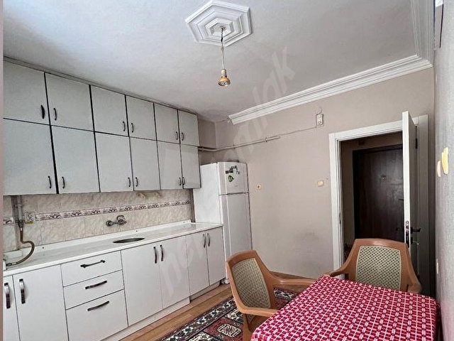 TOKAT ŞEHİR MERKEZİNDE EŞYALI KİRALIK 3+1 DAİRE - Görsel 2