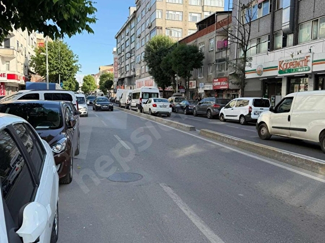 MAHMUTBEY CAD ŞAHİN DURAKTA SATILIK 100 m2 DÜKKAN & MAĞAZA - Görsel 3