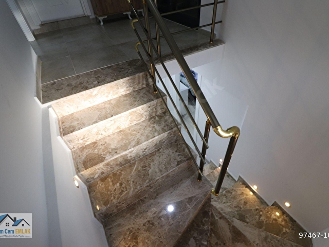 DENİZE 100 METRE MÜSTAKİL GİRİŞLİ SATILIK 3+1 TRİPLEX VİLLA - Görsel 29