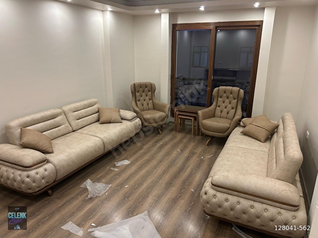ÇELENK EMLAKDAN ÇARŞI İÇERİSİNDE SATILIK 3+1 DAİRE