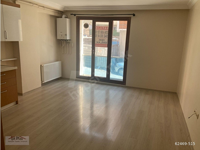 MALTEPE ZÜMRÜTEVLERDEN 2+1 YENİ LÜX 8 YILLIK KOMBİLİ ÖN CEPHE