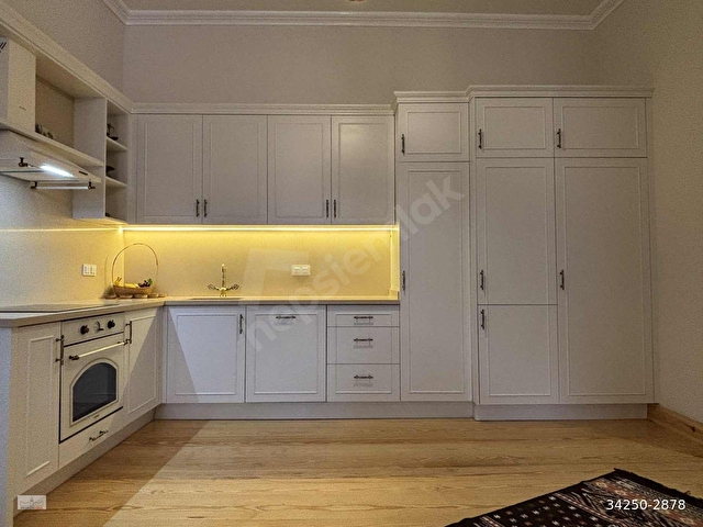 AYNALIÇEMEDE TARİHİ BİNADA, EŞYALI KİRALIK DAİRE - Görsel 16