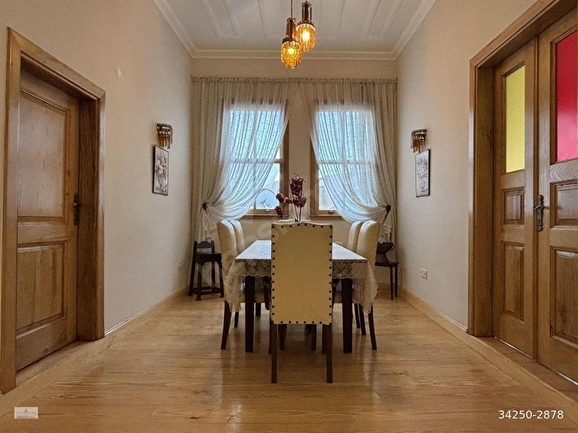AYNALIÇEMEDE TARİHİ BİNADA, EŞYALI KİRALIK DAİRE - Görsel 17