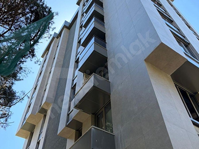 KADIKÖY ERENKÖYDE PRESTİJLİ LOKASYONDA SIFIR 3+1 ARA KAT DAİRE - Görsel 3