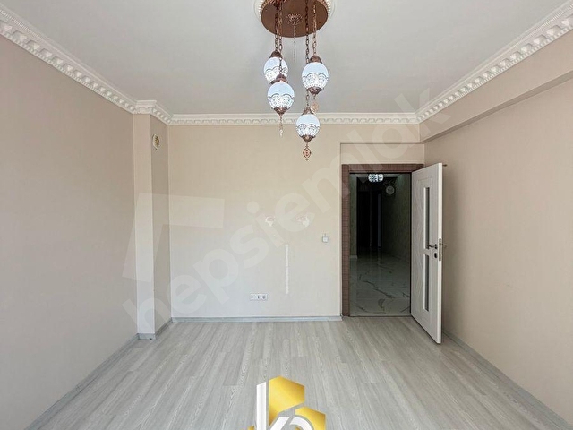 KÖYLÜOĞLU EMLAK’tan KULU BURGER-KİNG VE MİGROS MARKET BİTİŞİĞİ SATILIK 3+1 DAİRE! - Görsel 6