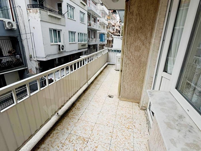 ÖZMERT TEN BOZYAKA CADDE YAKINI 3+1 ARAKAT FERAH DAİRE - Görsel 8