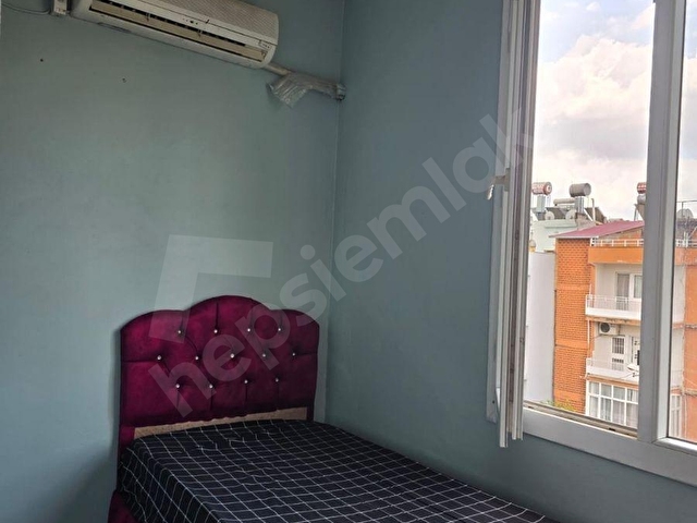 MERKEZİ KONUMDA HER YERE ULAŞIM KOLAYLIGI OLAN MEVKİDE 1+1 CAZİP EŞYALI DAİRE - Görsel 8