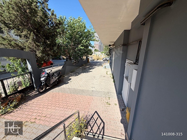 FORUM BORNOVA - YAŞAR ÜNİ. YAKINI 2+1 OTOPARKLI DOĞALGAZLI DAİRE - Görsel 26