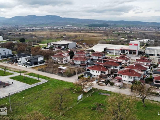 BALIKESİR GÖNEN KURTULUŞ MAHALLESİ AQUA VİLLALAR BÖLGESİNDE SATILIK İMARLI ARSA - Görsel 7