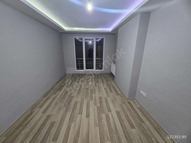 ŞAHİN İNŞAAT 3+2 DUBLEX 8 YILLIK 180 M2