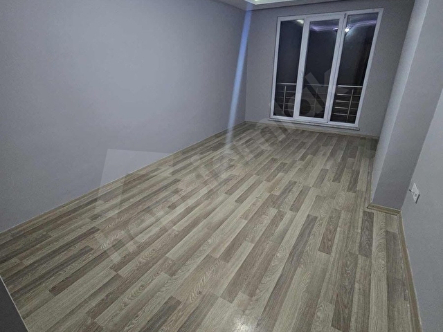 ŞAHİN İNŞAAT 3+2 DUBLEX 8 YILLIK 180 M2 - Görsel 2
