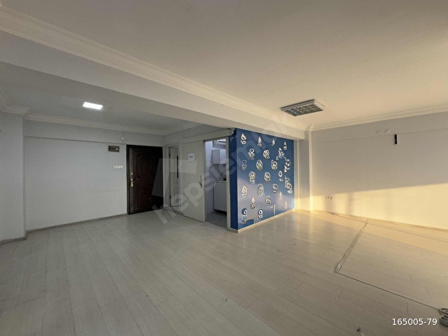 BORNOVANIN EN DEĞERLİ BÖLGESİNDE PRESTİJLİ KİRALIK OFİS - Görsel 3