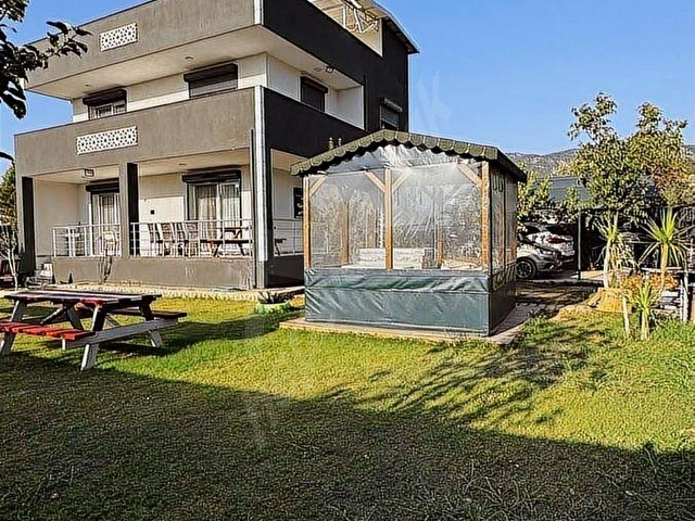 Satılık Köşe Parsel Tripleks Villa Kaynaklarda Lüks Yaşam - Görsel 2