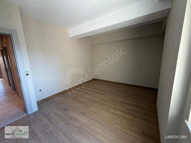 SUADİYE TONOZLU SOKAK SIFIR BİNADA 3+1 130 M2 BALKONLU EBEVENLİ - Görsel 9
