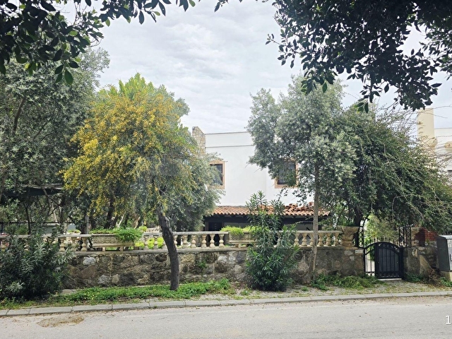 Konacıkta Eşyalı Kiralık 3+1 Havuzlu İkiz Villa - Görsel 19