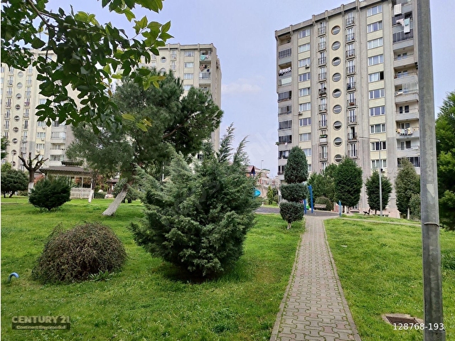 Tuzla Şifa Kiptaş 1.etapta satılık 2+temiz daire