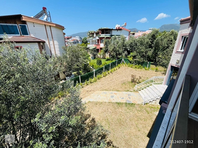GÜRE TAHTAKUŞLAR DENİZE YAKIN BAHÇELİ GARAJLI 2 KATLI 4 DAİRELİ 5 YILLIK BİNA DA UYGUN DAİRE - Görsel 25