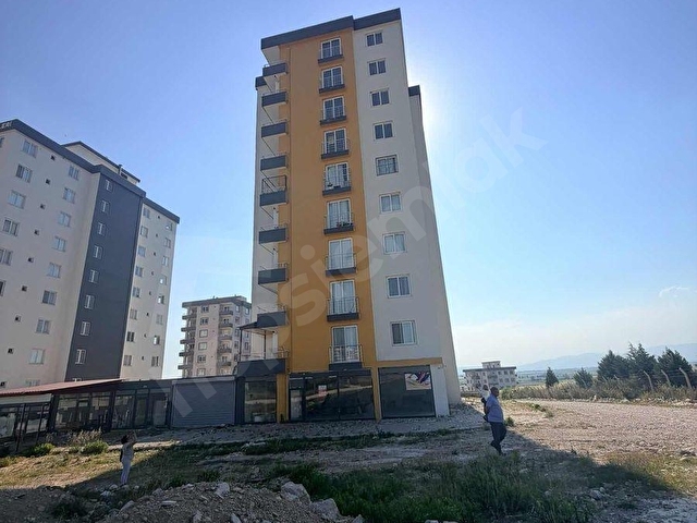 KADİRLİDE GELİŞEN BÖLGEDE SATILIK DÜKKAN