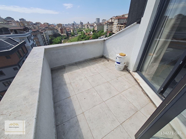 Yeditepe Üniversitesinin alt kapısında 1+1 kiralık eşyalı daire - Görsel 7