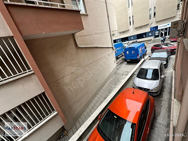 Kolej Kavşağında 2 katlı 150 m² Satılık Dükkan - Görsel 12