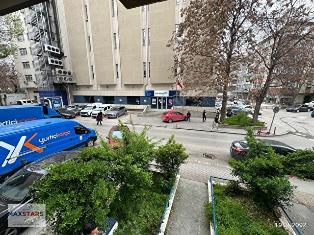 Kolej Kavşağında 2 katlı 150 m² Satılık Dükkan - Görsel 13