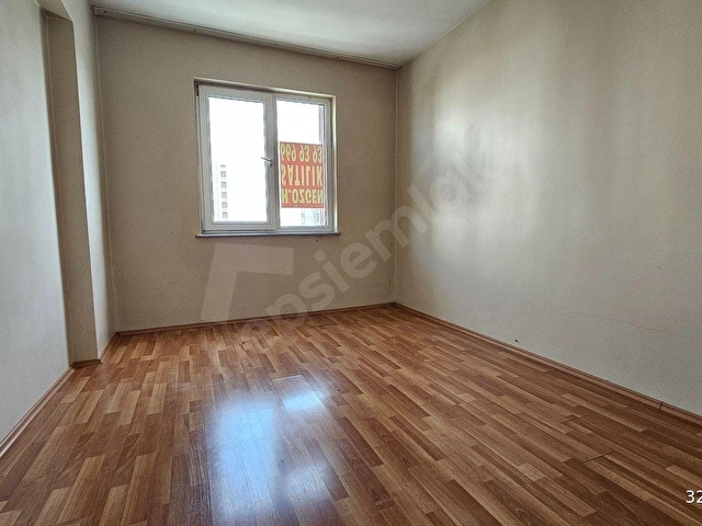 Esenkent Orkide Evleri 2+1 L Salon Boş Satılık Daire - Görsel 5