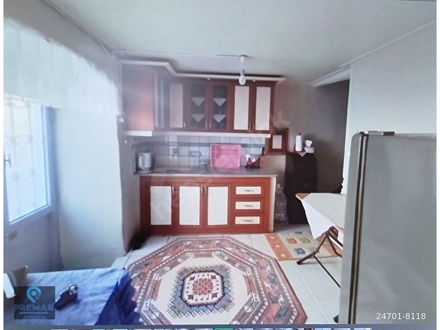 AYVALIK MERKEZDE KÖŞE KONUMLU AVLULU 2 KATLI 2+1 TAŞ RUM EVİ - Görsel 12