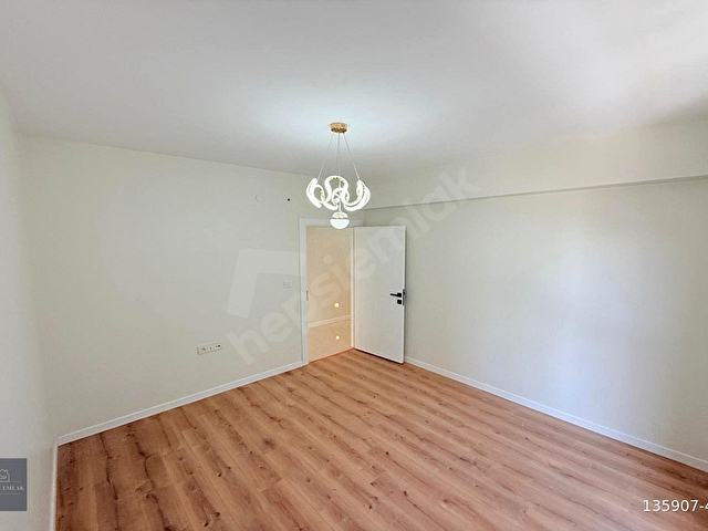 GÜNEŞ EMLAK*ULTRA LÜKS KATTA GENİŞ M2 4+1 SATILIK DAİRE - Görsel 7