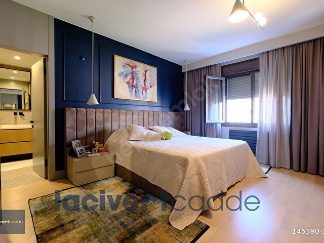 LACİVERTCADDE CADDEBOSTAN TAŞMEKTEP 6+1 230 M² NET - Görsel 7