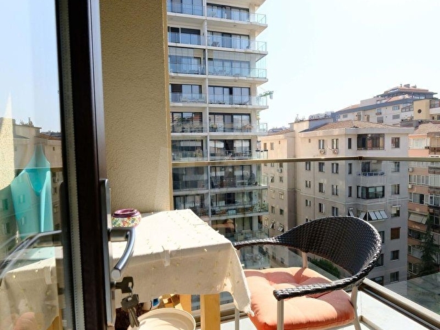 LACİVERTCADDE CADDEBOSTAN TAŞMEKTEP 6+1 230 M² NET - Görsel 30