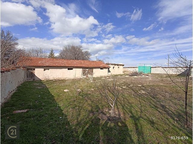 CENTURY21DEN SİVRİHİSAR BAHÇECİKTE SATILIK KÖY EVİ VE ARSASI - Görsel 15