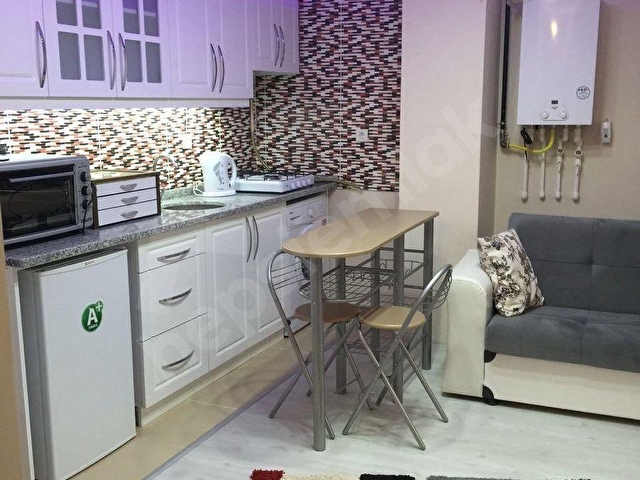 ŞİŞLİ FERİKÖY GÖNÜL SOKAKTA    1+1 KAPALI OTOPARKLI BOŞ DAİRE