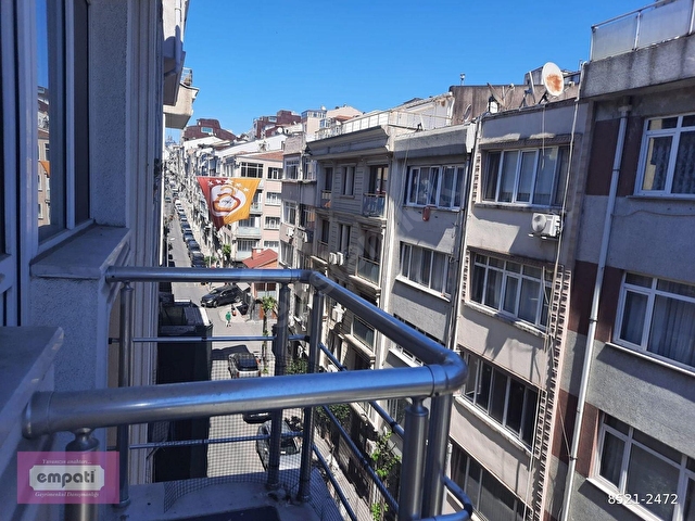 BOZKURT CADDESİNDE 2+1 KİRALIK - Görsel 4