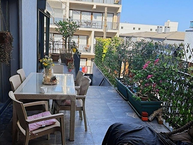 KUŞADASI,MARİNA MEVKİ,ÖZEL HAVUZLU&JAKUZİ&SAUNA,ACİL SATILIK VİL - Görsel 18