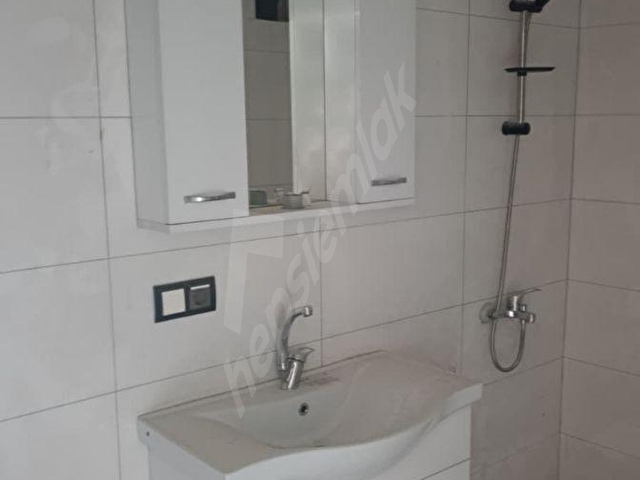 MERKEZ TAPU MÜDÜRLÜĞÜ ALTI SIFIR 2+0 KİRALIK DAİRE - Görsel 2