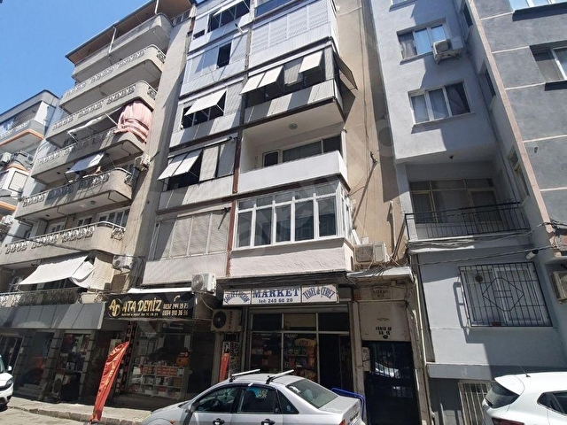İZMAX-4 DEN BAKIMLI DOĞALGAZLI MEVKİ LOKASYON ARA KAT - Görsel 13