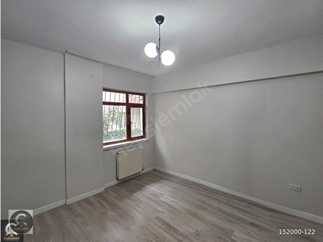 ÇAĞLAYANDAN BOŞŞ SOKULLUDA DÜZ GİRİŞ KREDİYE UYGUN BAKIMLI 3+1 DAİRE - Görsel 19
