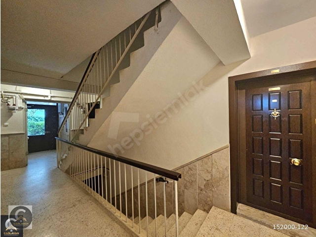 ÇAĞLAYANDAN BOŞŞ SOKULLUDA DÜZ GİRİŞ KREDİYE UYGUN BAKIMLI 3+1 DAİRE - Görsel 24