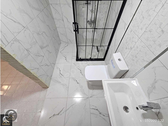 ÇAĞLAYANDAN BOŞŞ SOKULLUDA DÜZ GİRİŞ KREDİYE UYGUN BAKIMLI 3+1 DAİRE - Görsel 10