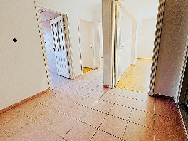 Cengizhanda 3+1 Ön cephe Ara Katta Kiralık Daire - Görsel 22